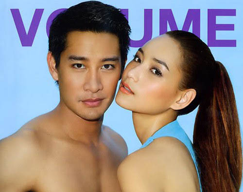 Pong Nawat và Bee Namthip cặp sao yêu thích.